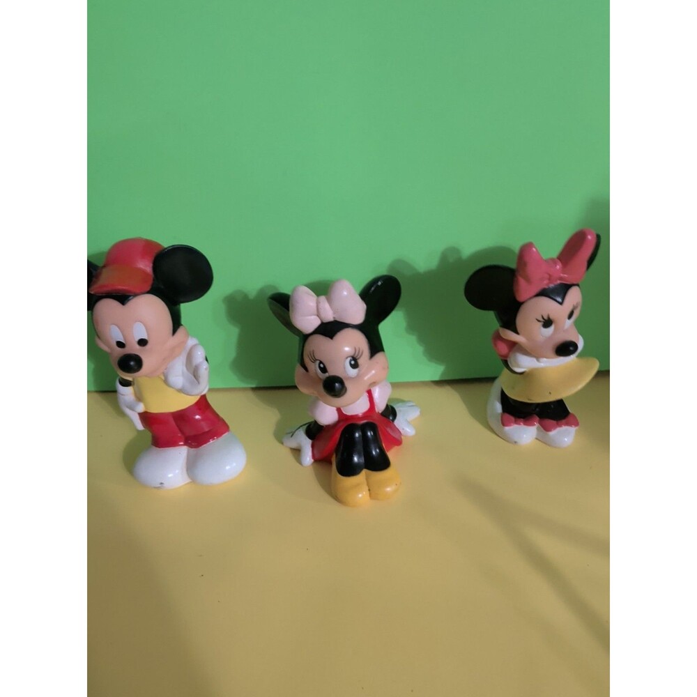 Lot of 3 Vintage Walt Disney Productions  Minnie Mouse Rubber Squeaky Toys Mick
